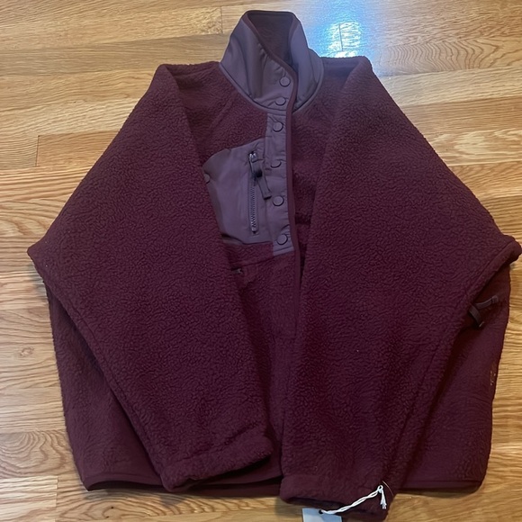 Free People Hatch Hit The Slopes Fleece Jacket Size XS NWT - Picture 14 of 16